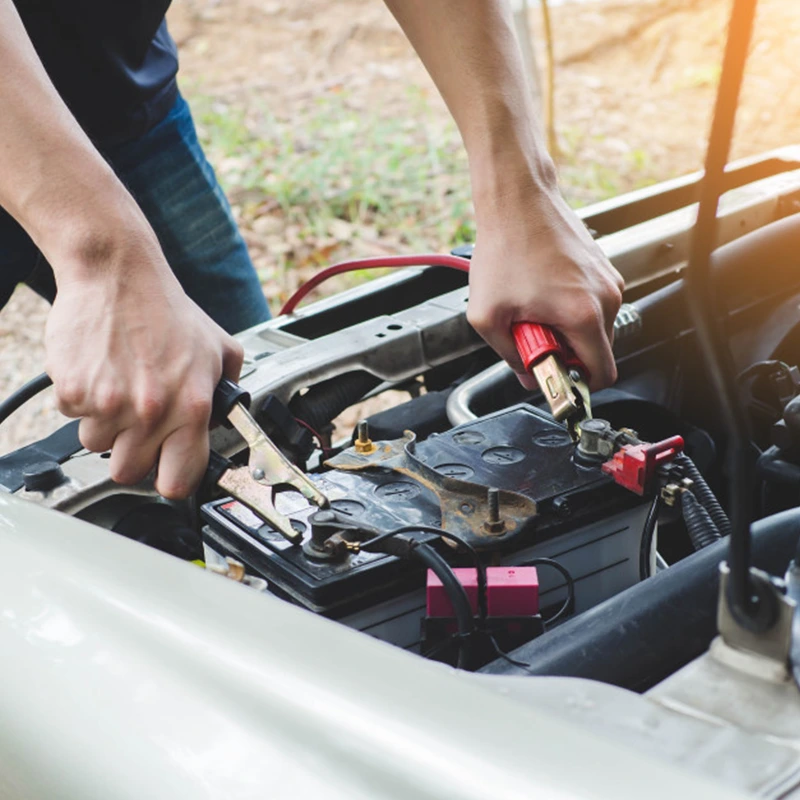 車のジャンプスタート